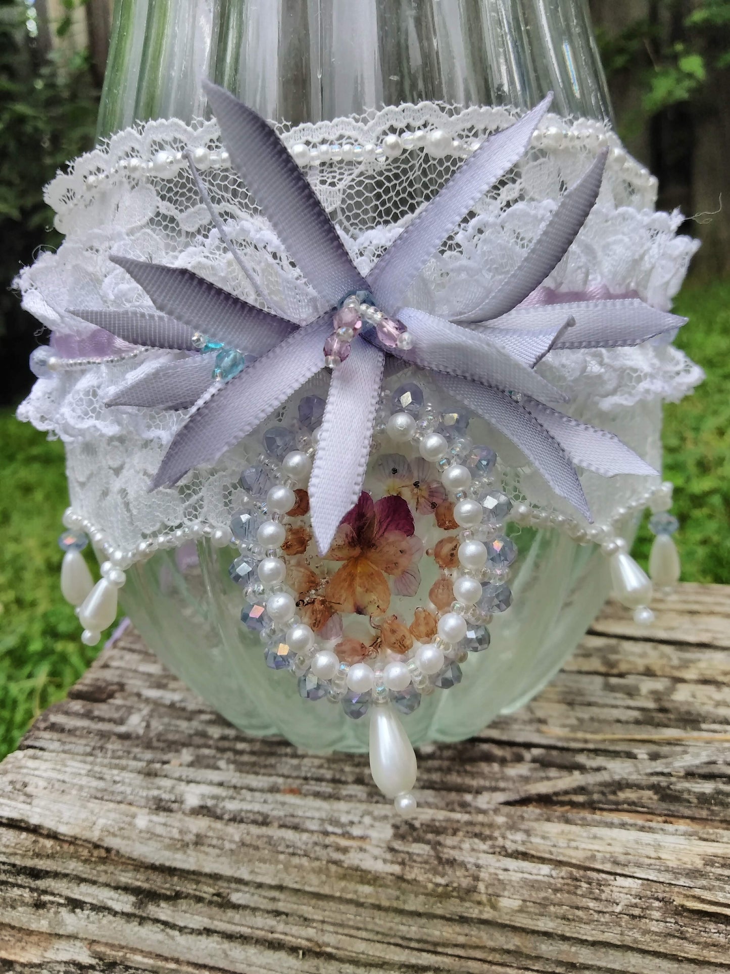 Pale Lavender Lily image 1
